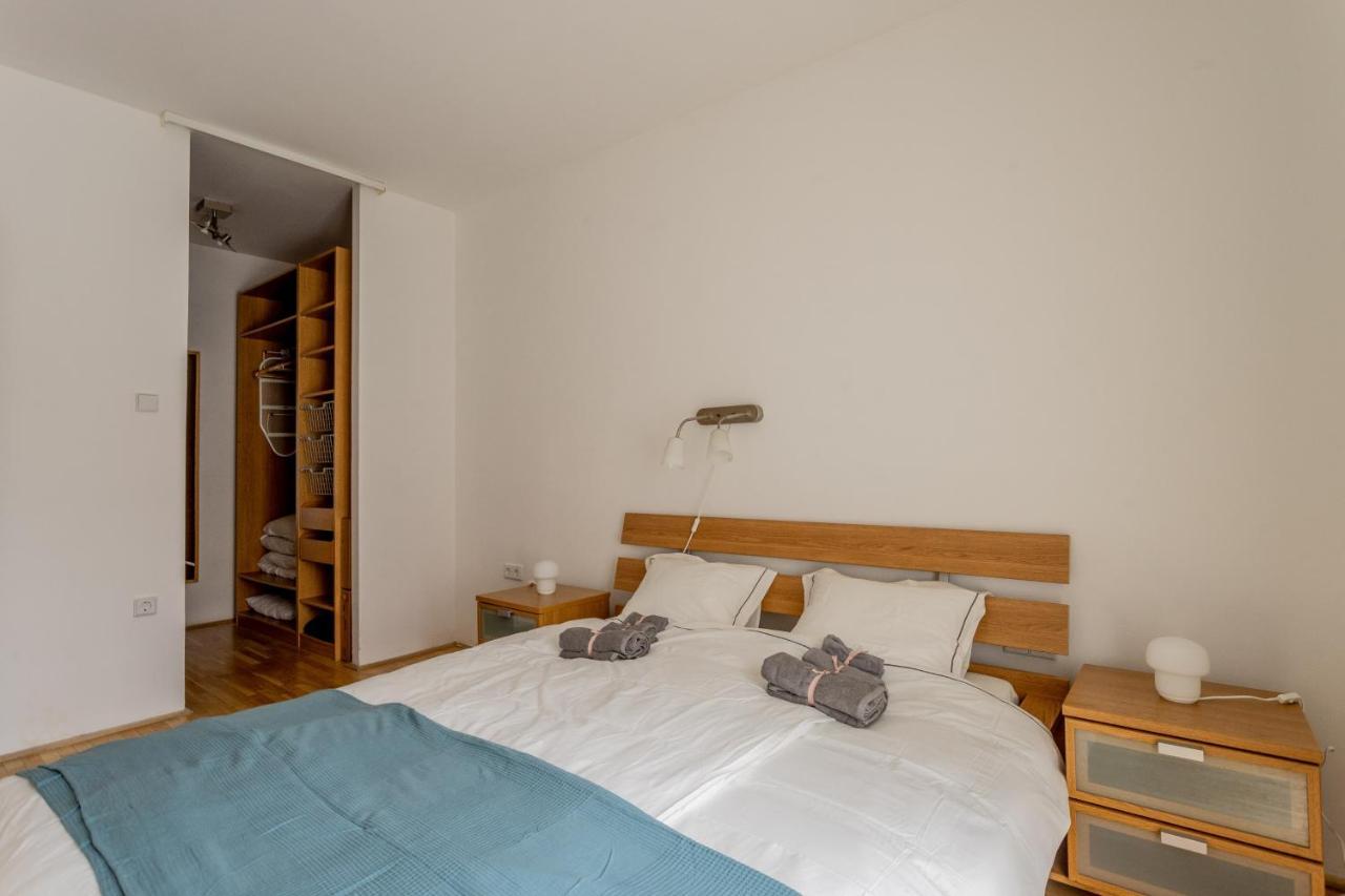 K9 Apartamento Budapest Exterior foto