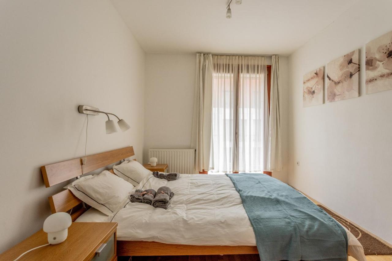 K9 Apartamento Budapest Exterior foto