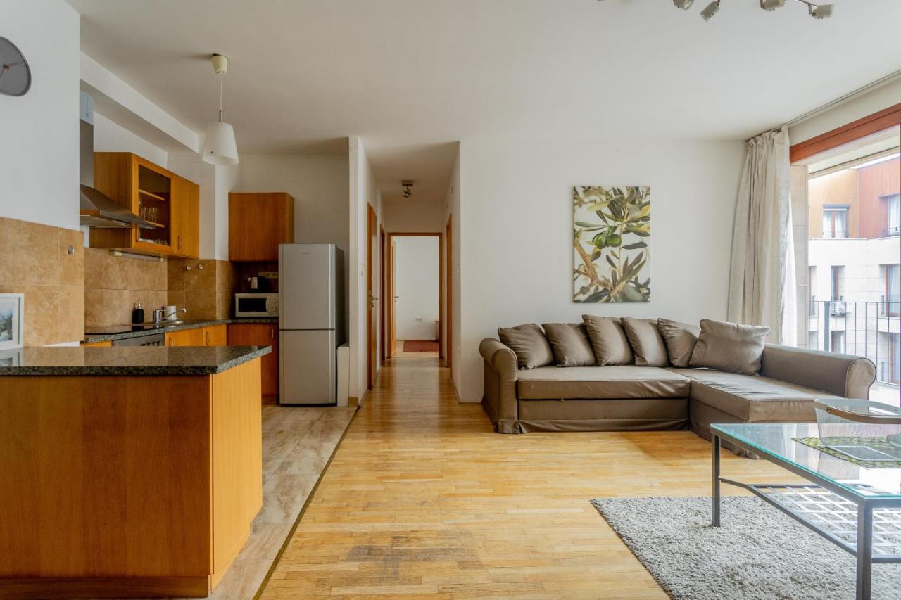 K9 Apartamento Budapest Exterior foto